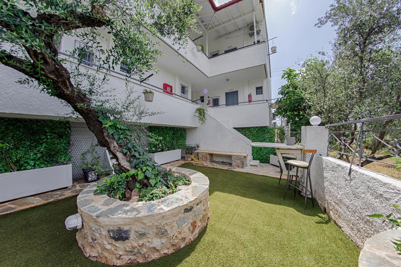 Irida Apartahotel